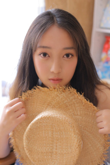 透明比基尼泳衣美女